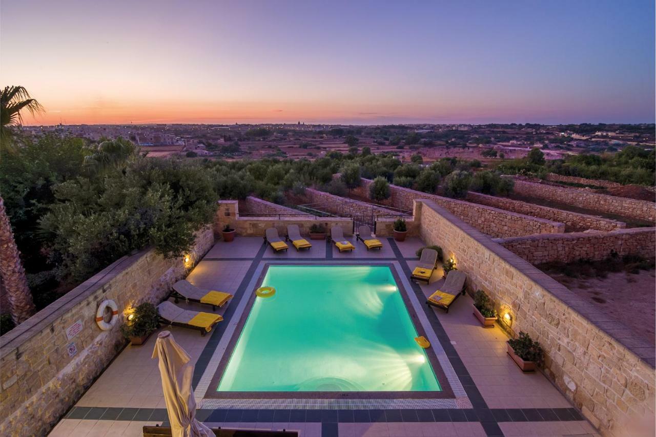 Blueberry Hills Villa Żejtun Eksteriør bilde